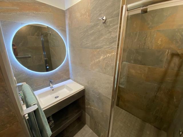אולמטו Villas Valinco San Martinu Corse Du Sud - Vue Et Proche Mer - Piscines-7 Chambres מראה חיצוני תמונה